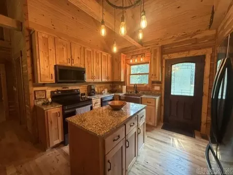 Kitchen - 70 Kenzie Tr, Maynard, AR 72444 photo 1 of 1