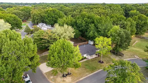 View/Area - 19 Rosanne Dr, Conway, AR 72034 photo 2 of 2