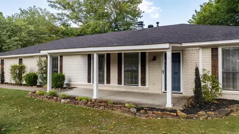 Exterior - 19 Rosanne Dr, Conway, AR 72034 photo 12 of 20