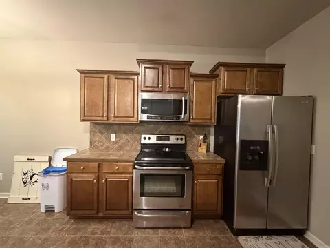 Kitchen - 14 Ponds Edge Ln, Alexander, AR 72002 photo 1 of 2
