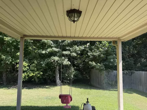 Exterior - 14 Ponds Edge Ln, Alexander, AR 72002 photo 6 of 7