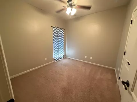Bedroom - 14 Ponds Edge Ln, Alexander, AR 72002 photo 7 of 9