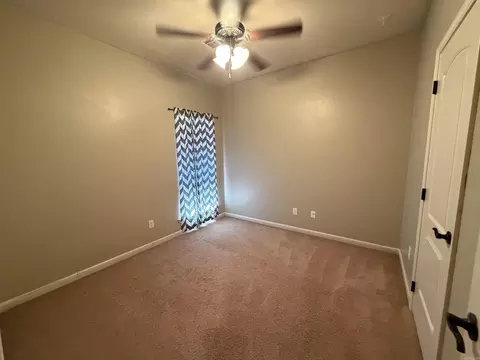 Bedroom - 14 Ponds Edge Ln, Alexander, AR 72002 photo 6 of 9