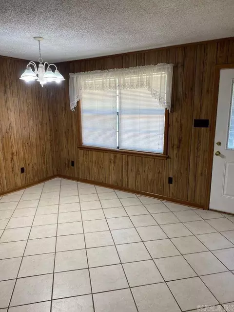 5503 Joneswood Dr, Pine Bluff, AR 71603 photo 5