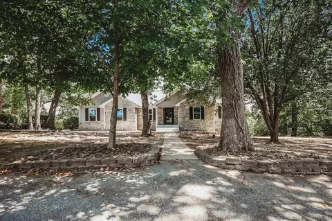 13638 Spring Rd, Bentonville, AR 72712