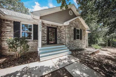13638 Spring Rd, Bentonville, AR 72712