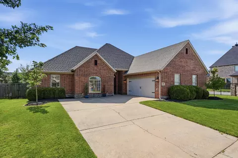 700 SW Sterling, Bentonville, AR 72712