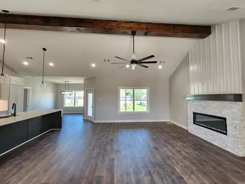 Living - 15 Ravell Rd, Cabot, AR 72023 photo 1 of 3