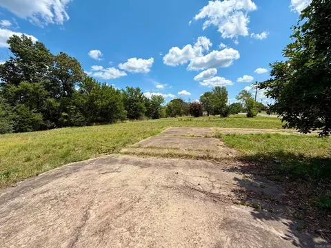 2208 E Main, Mountain View, AR 72560 photo 6