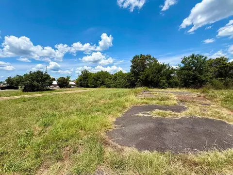 2208 E Main, Mountain View, AR 72560 photo 4