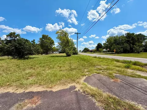 2208 E Main, Mountain View, AR 72560 photo 3