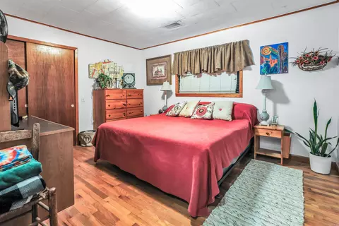 Bedroom - 1007 Murphy Rd, Norman, AR 71960 photo 1 of 4
