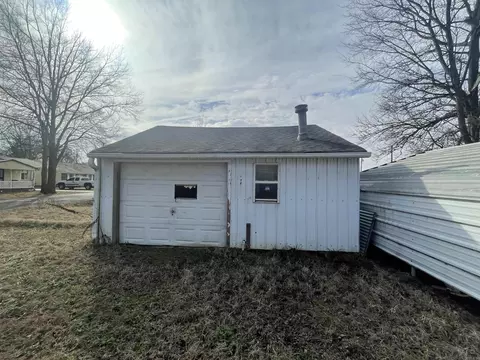 Other - 120 E Speedway St, Trumann, AR 72472 photo 6 of 9