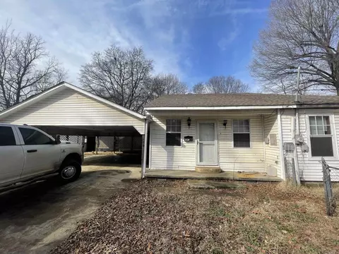 Exterior - 120 E Speedway St, Trumann, AR 72472 photo 2 of 7