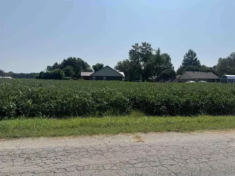 3 Debra Dr, Blytheville, AR 72315