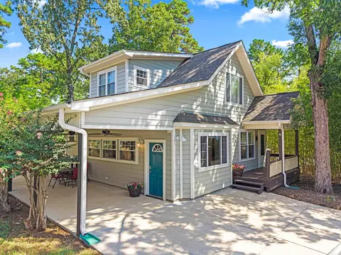 121 Lakehill Ln, Hot Springs, AR 71913