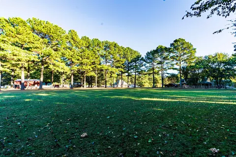 1100 Jonathan Dr, Jonesboro, AR 72405
