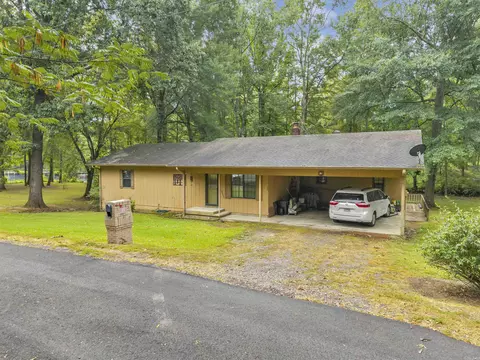 15 Spring Rd, Perryville, AR 72126