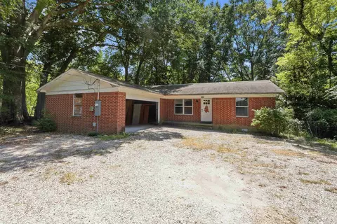 1003 W Moline St, Malvern, AR 72104