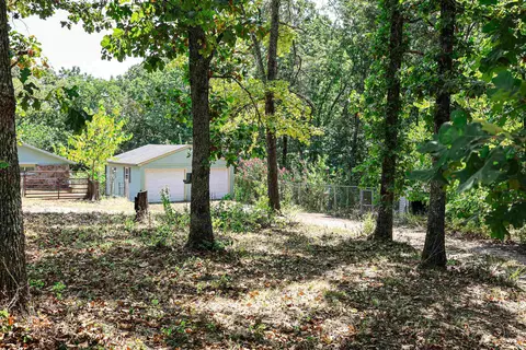 Exterior - 639 E Campground Rd, Ash Flat, AR 72513 photo 8 of 12