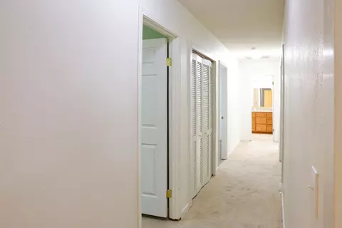 Entry Way - 639 E Campground Rd, Ash Flat, AR 72513 photo 1 of 1
