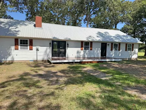 Exterior - 101 Summer Mdws, Mountain View, AR 72560 photo 1 of 9