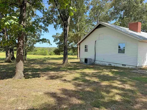 Exterior - 101 Summer Mdws, Mountain View, AR 72560 photo 8 of 9