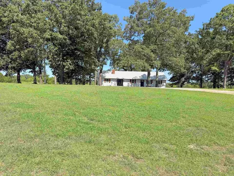 Exterior - 101 Summer Mdws, Mountain View, AR 72560 photo 2 of 10