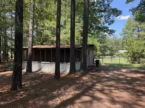Exterior - 6917 Sorrells Rd, Pine Bluff, AR 71603 photo 17 of 21
