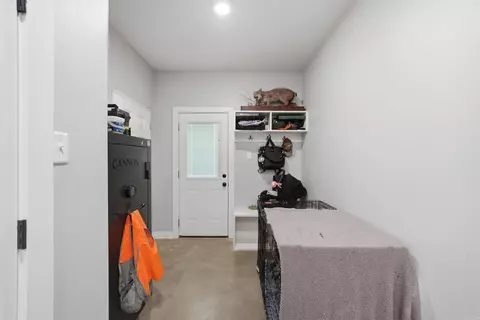 Entry Way - 4629 De Young Rd, Benton, AR 72019 photo 6 of 6