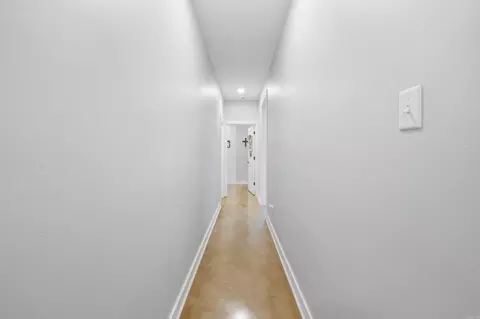 Entry Way - 4629 De Young Rd, Benton, AR 72019 photo 5 of 6