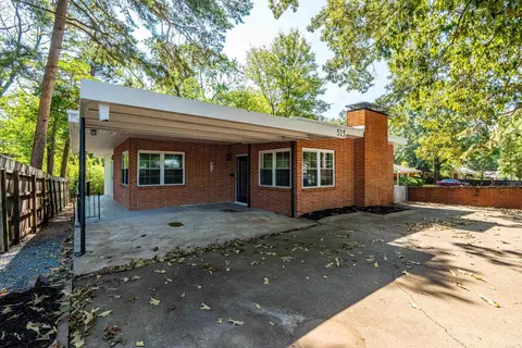 513 Cherry Ln, Malvern, AR 72104