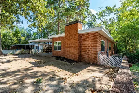 Exterior - 513 Cherry Ln, Malvern, AR 72104 photo 7 of 9
