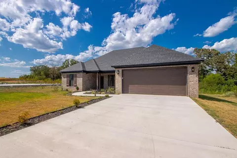 Exterior - 108 Michael Dr, Beebe, AR 72012 photo 7 of 8