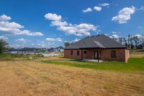 Exterior - 114 Michael Dr, Beebe, AR 72012 photo 5 of 6