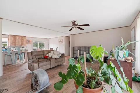 563 Daffodil Rd, Romance, AR 72136 photo 4