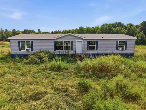 563 Daffodil Rd, Romance, AR 72136