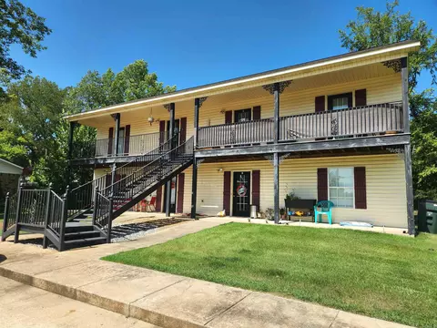 3357 Malvern Ave, Hot Springs, AR 71901