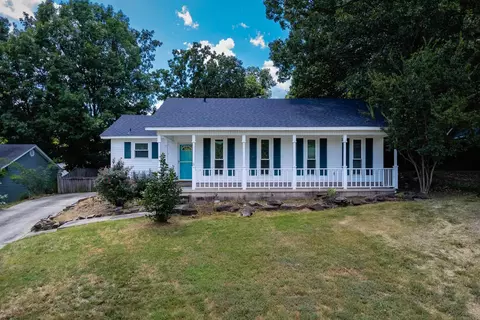 26 Wagon Wheel Ct, Little Rock, AR 72211