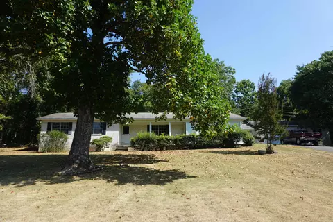1310 Headlee Dr, Searcy, AR 72143