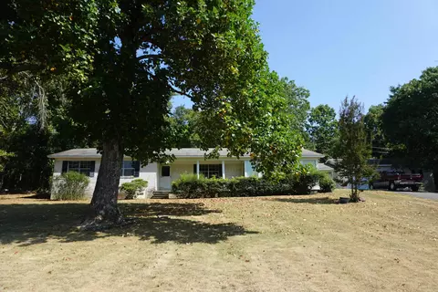 1310 Headlee Dr, Searcy, AR 72143