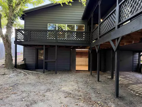 Exterior - 923 W Hazel St, Benton, AR 72015 photo 7 of 10