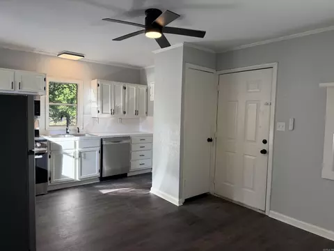 Other - 923 W Hazel St, Benton, AR 72015 photo 4 of 9