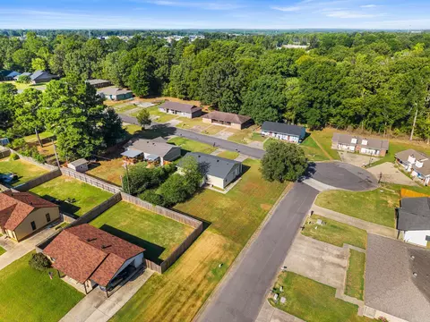 View/Area - 110 N Park Dr, Cabot, AR 72023 photo 6 of 7