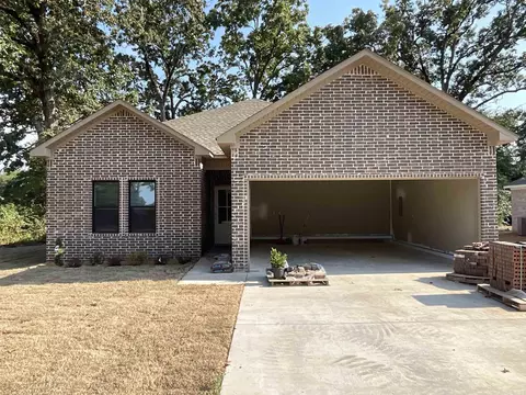 125 Kayla Ln, Lonoke, AR 72086