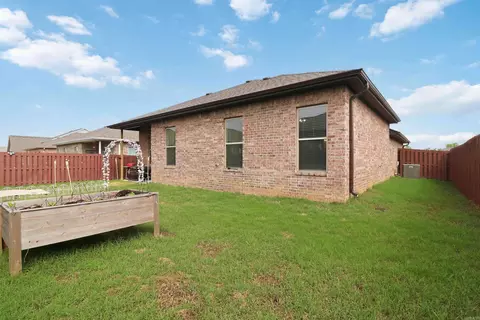 Exterior - 2061 Periwinkle Pl, Centerton, AR 72719 photo 3 of 3