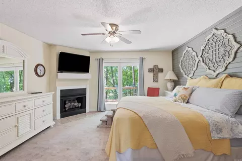 Bedroom - 130 Valhalla, Edgemont, AR 72044 photo 2 of 5