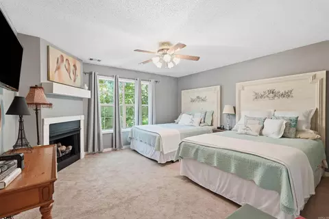 Bedroom - 130 Valhalla, Edgemont, AR 72044 photo 4 of 5