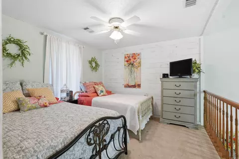 Bedroom - 130 Valhalla, Edgemont, AR 72044 photo 5 of 5
