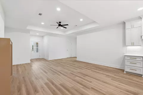 Living - 25 Libra Ln, Ward, AR 72176 photo 6 of 6